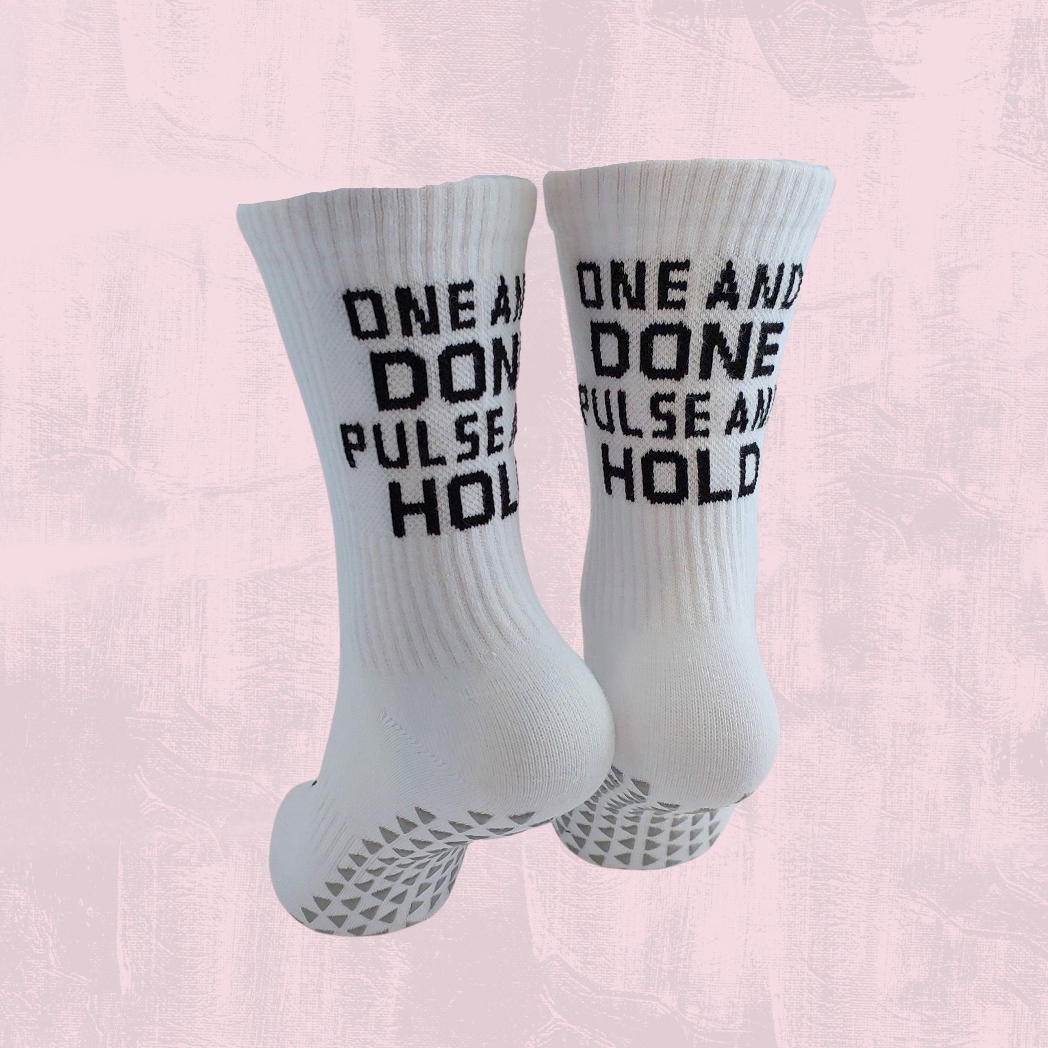 TRIPLE PACK GRIP SOCKS